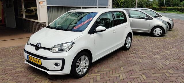 Volkswagen UP! 1.0 High Line 5 deurs , ECC , PDC achter