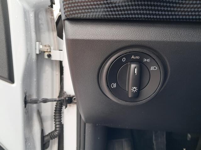 Volkswagen UP! 1.0 BMT move up! Nieuw model! | Airco | Ndl auto | Staat op 4 nieuwe All Season banden | RIJKLAARPRIJS INCL 12 MAANDEN GARANTIE EN BEURT