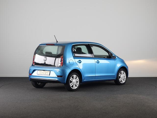 Volkswagen UP! 1.0 BMT high up! | Achteruitrijcamera | Cruise Control | Airco |