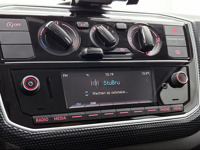 Volkswagen UP! 1.0 BMT move up! | Airco | DAB |
