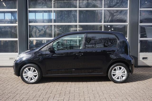 Volkswagen UP! 1.0 BMT high up!