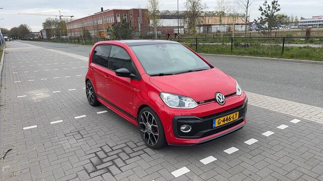 Volkswagen UP! GTI 1.0 TSI 115pk | Pano | Camera | Stoelverw. | 17" | Cruise