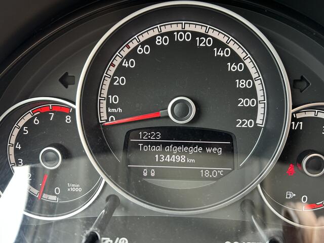 Volkswagen UP! 1.0 BMT move up! Airco App Cv Nap 1 jaar Bovag Garantie incl.