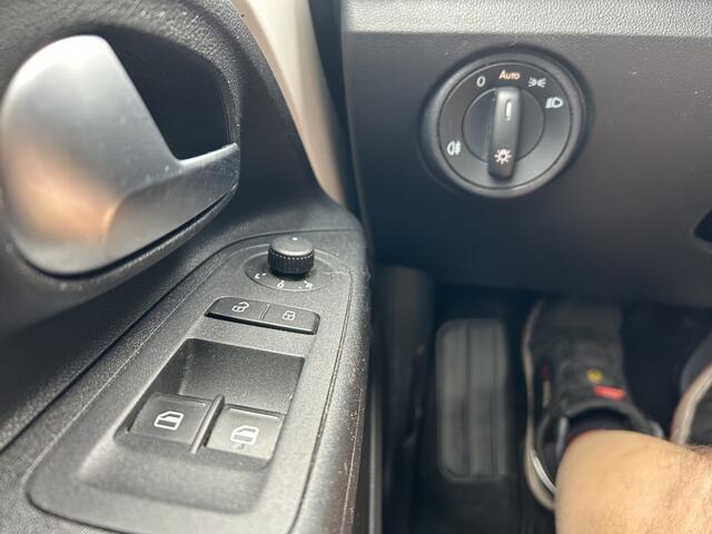 Volkswagen UP! 1.0 BMT move up! Airco App Cv Nap 1 jaar Bovag Garantie incl.