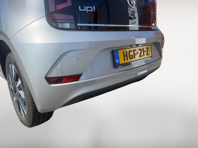 Volkswagen UP! 1.0 | Camera | Parkeersensoren | Climate Control | Cruise Control | DAB | Stuurbediening | Bluetooth | Goed Onderhouden
