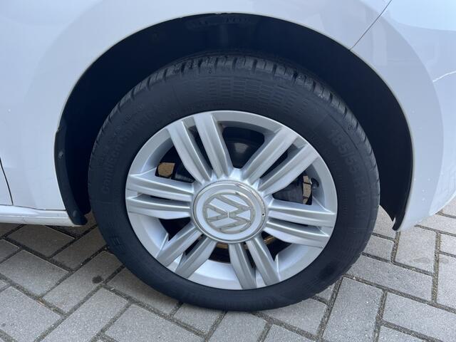 Volkswagen UP! 1.0 BMT high up!