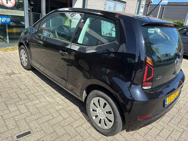 Volkswagen UP! 1.0 BMT take up! | Airco | Zwart Metallic | Nieuw binnen