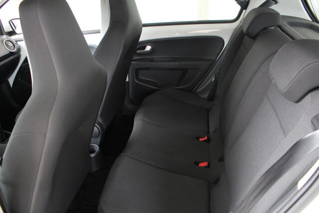 Volkswagen UP! 1.0 Climate Control | Camera | Cruise Control |