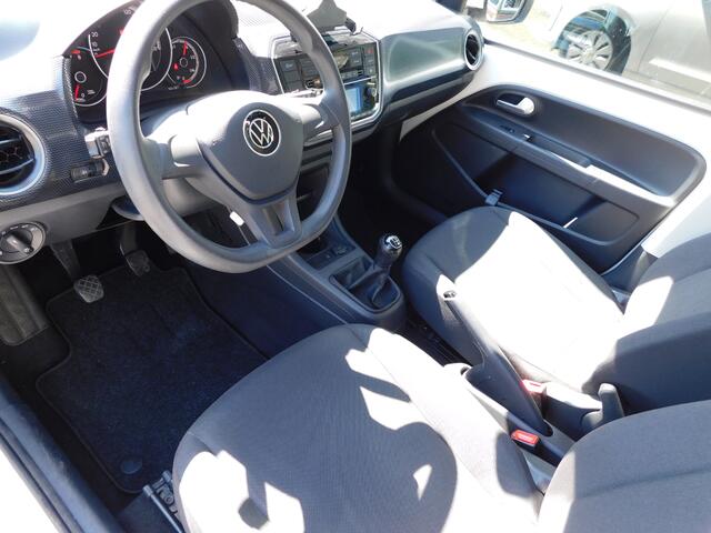 Volkswagen UP! 1.0 MPI 60PK MOVE UP! CRUISE! All-in Prijs!