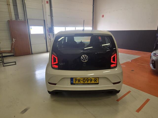 Volkswagen UP! 1.0 BMT move up!