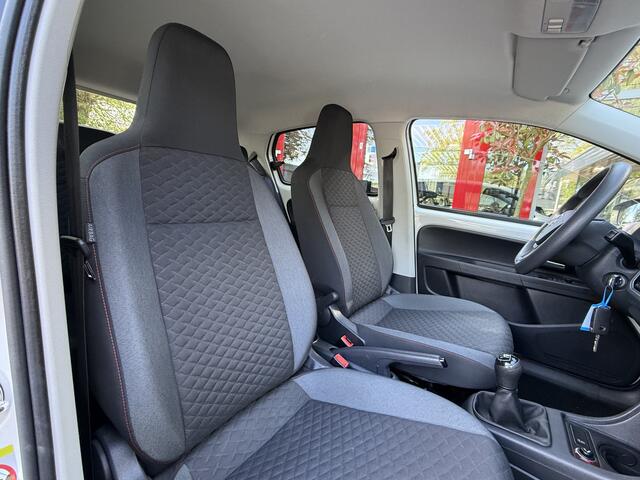 Volkswagen UP! 1.0 BMT 75PK! *!* AIRCO/ NAVI/ LMV/ STOELVERWARMING *!*