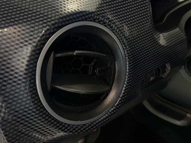 Volkswagen UP! 1.0 BMT move up! / luxe pakket / LED *NAP*