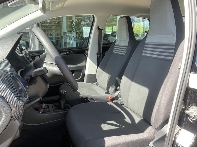 Volkswagen UP! 1.0 BMT move up!