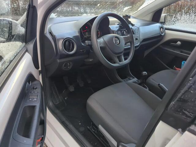 Volkswagen UP! 1.0 BMT move up!