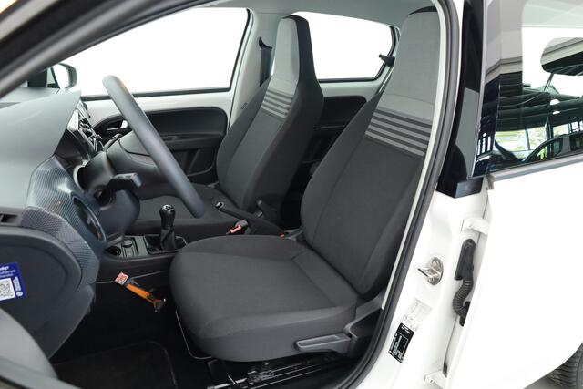 Volkswagen UP! 1.0 BMT move up! | Orgi. NL | Bluetooth | DAB | Licht- Regensensor | |Airco | 15'' LMV |