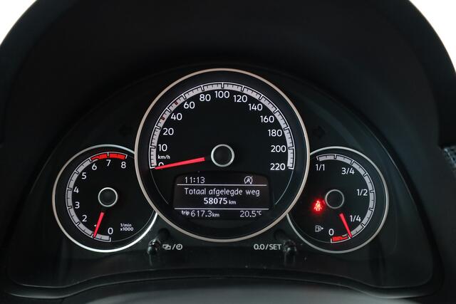 Volkswagen UP! 1.0 BMT move up! | Orgi. NL | Bluetooth | DAB | Licht- Regensensor | |Airco | 15'' LMV |