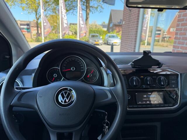 Volkswagen UP! 1.0 NAVI.VIA.APP / AIRCO / RIJKLAAR / INCL GARANTIE
