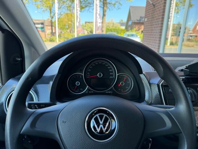 Volkswagen UP! 1.0 NAVI.VIA.APP / AIRCO / RIJKLAAR / INCL GARANTIE