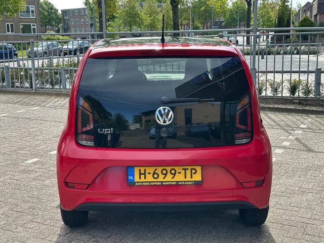 Volkswagen UP! 1.0 BMT High up! Airco Cruise Telefoon Stoelverwarming