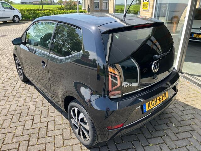 Volkswagen UP! 1.0 Active