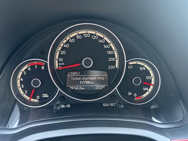 Volkswagen UP! 1.0 TSI GTI | Dealer onderhouden | Camera | Cruise