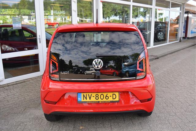 Volkswagen UP! 1.0 60pk Up! BEATS Audio | Comfort Pakket | Cruise | Orig. NL | NAP |
