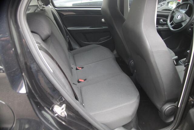 Volkswagen UP! 1.0 BMT move up!