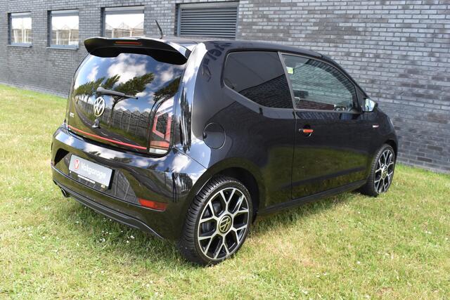 Volkswagen UP! 1.0 TSI GTI Camera