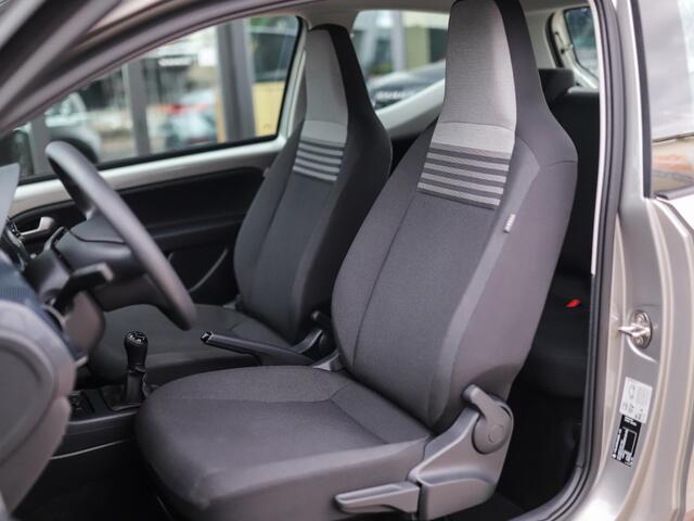 Volkswagen UP! 1.0 | BTW! | Bluetooth | Airco | Lane-Assist