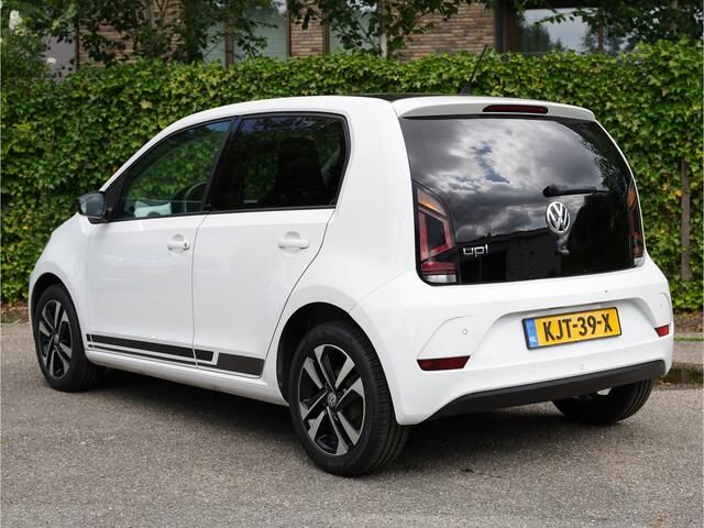 Volkswagen UP! 1.0 BMT high up! | CruiseControl | Parkeersensor | Stuurbediening