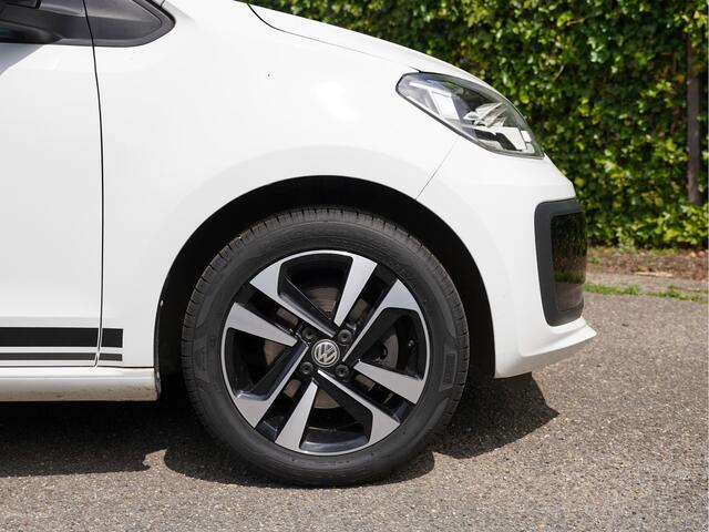 Volkswagen UP! 1.0 BMT high up! | CruiseControl | Parkeersensor | Stuurbediening