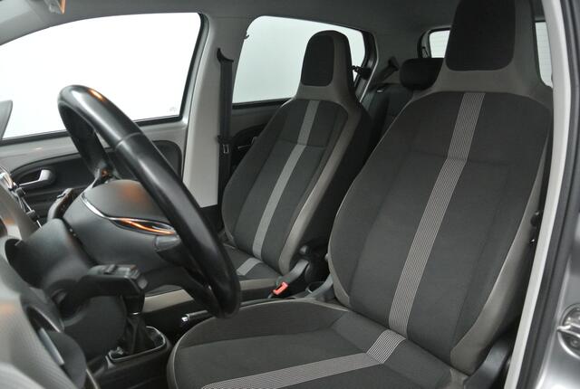 Volkswagen UP! 1.0 BMT high up! | Winterpakket | Dakpakket | 15" Velgen |