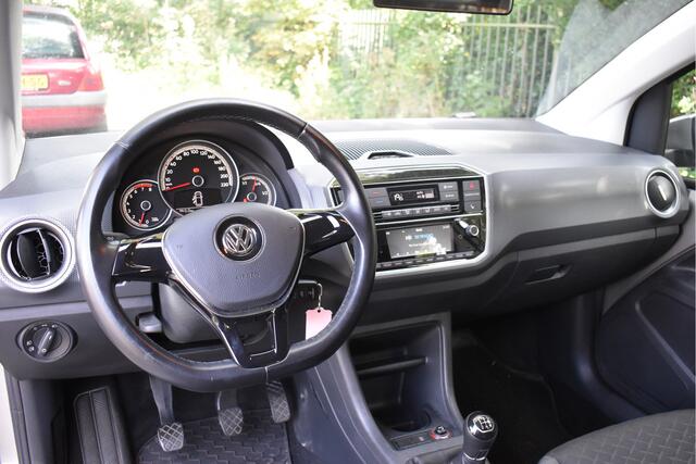 Volkswagen UP! 1.0 BMT high up!,STOELVERW,AIRCO,LM WIELEN,BOEKJES,NAP