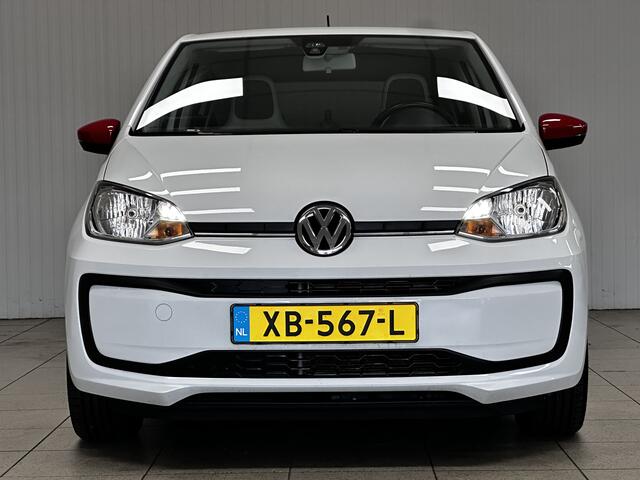 Volkswagen UP! 1.0 BMT up! beats/ TREKHAAK!/ 5-Drs/ Audio-Premium/ 15'' LMV/ Airco/ Maps+More/ Bluetooth/ LEDER. Stuur/ Half-Leder/ Extra getint glas/ Elek. pakket/ Isofix.