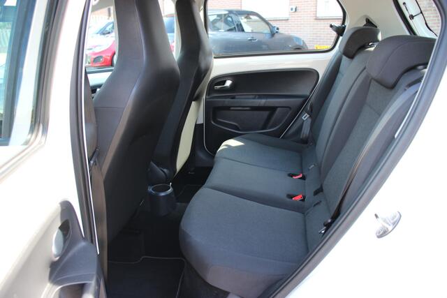 Volkswagen UP! 1.0 5drs move up! | Airco | Bluetooth | Elektrische spiegels |