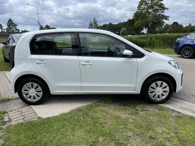 Volkswagen UP! 1.0 / Airco / Bluetooth /