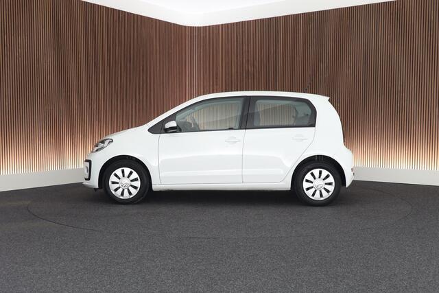Volkswagen UP! 1.0 66pk Trekhaak Camera Stoelverwarming Cruise Control