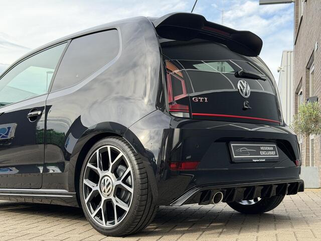 Volkswagen UP! 1.0 TSI GTI | CarPlay | BEATS | CLIMA | ST | RACINGLINE | Stoelverw. | Cruise | DAB