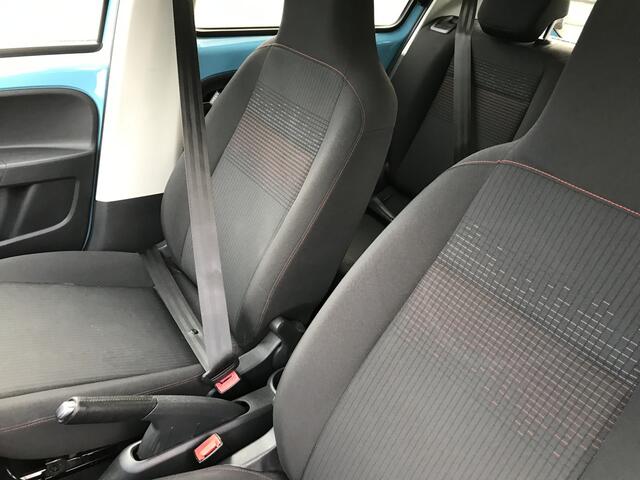 Volkswagen UP! 1.0 BMT high up!