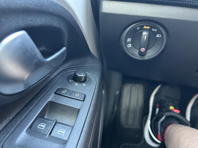 Volkswagen UP! 1.0 BMT up! Clima Cruis Pdc App Stoel verwarming Lm 2019