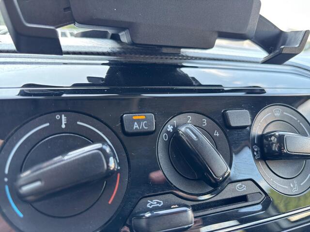 Volkswagen UP! 1.0 BMT move up! ? Airco ? Elektr pakket ? Bluetooth