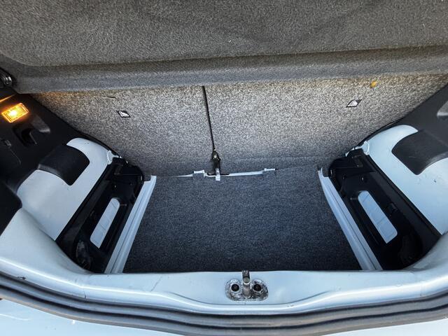 Volkswagen UP! 1.0 BMT high up!