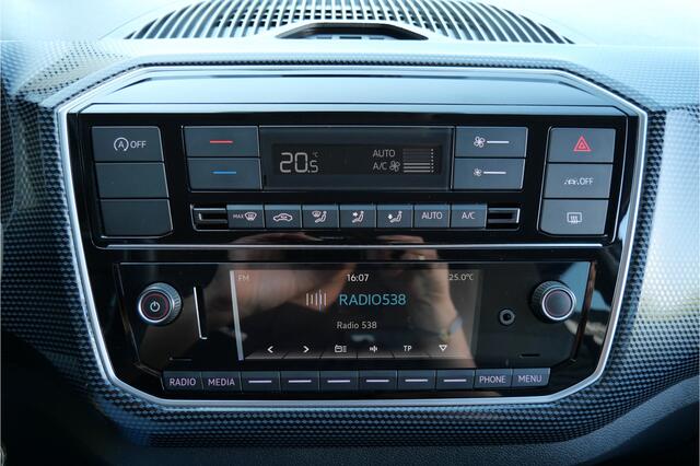 Volkswagen UP! 1.0 | Airco | Cruise | Camera | NL-Auto