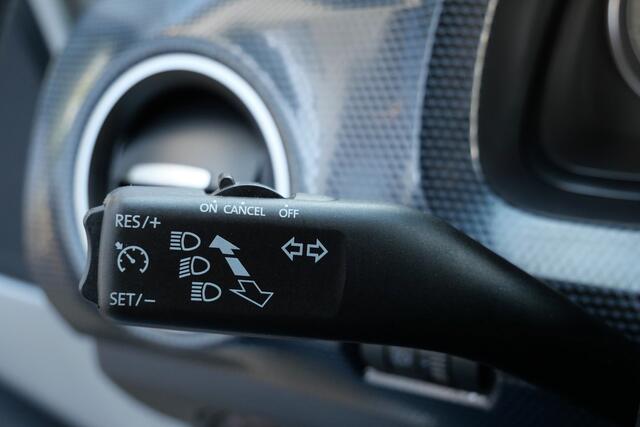 Volkswagen UP! 1.0 | Airco | Cruise | Camera | NL-Auto