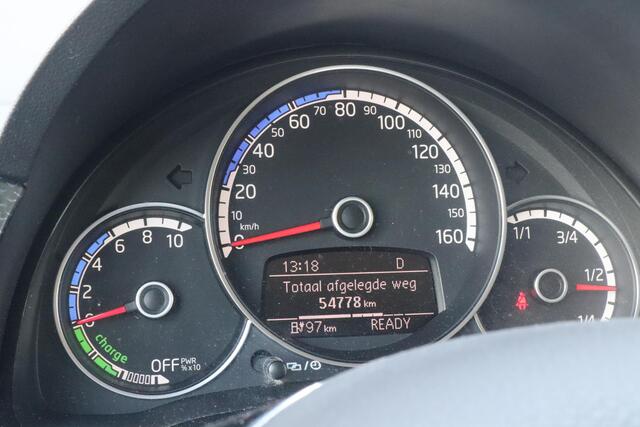 Volkswagen UP! e-Up! e-up! Style | SOH 94,2 % | Camera | Voorruitverwarming | Stoelverwarming | Cruise | Clima