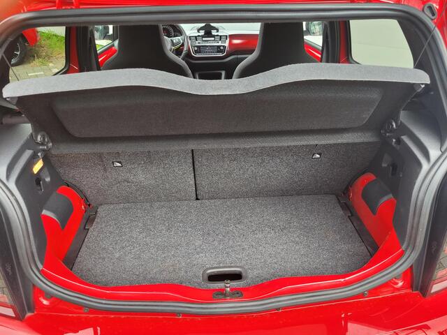 Volkswagen UP! 1.0 TSI GTI | NL Auto | Historie | Schuif/Kantel-Dak | Camera | Beats Audio