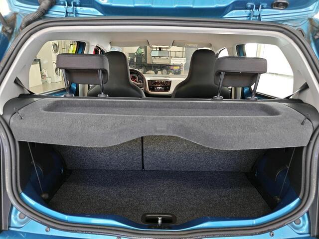 Volkswagen UP! 1.0 BMT Move up! / AIRCO / 15"LMV