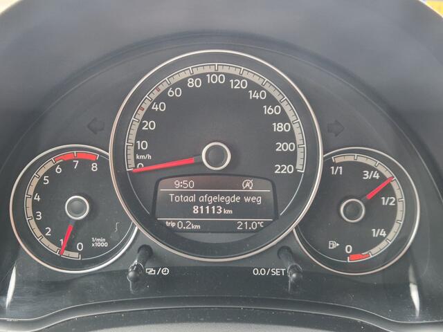Volkswagen UP! 1.0i 5drs BMT move up!