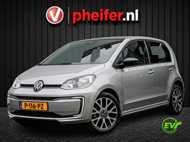 Volkswagen UP! e-Up! e-up! Style 36kwh SOH 89% Camera/ Stoelverwarming/ Cruise control/ DAB+