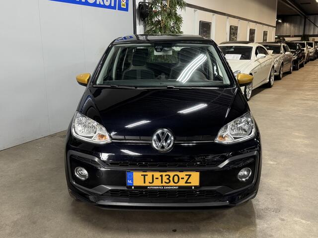 Volkswagen UP! 1.0 TSI BMT high up! // Panodak // Ecc // Stoelverw. // PDC // Cruise//90PK!!!